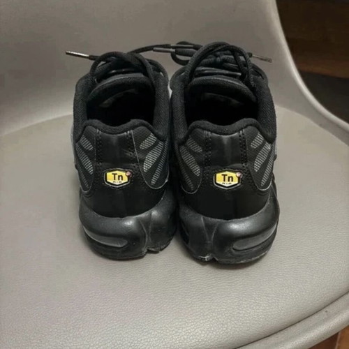 Nike Air Max Utility sneakers used, black metallic platinum reflective, size 39