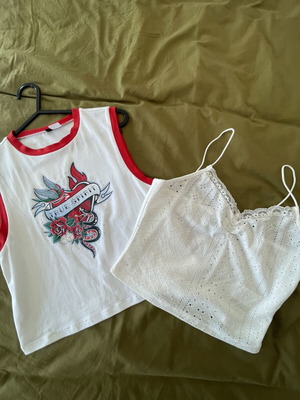 H&M 2 T-shirt set bundle, medium size