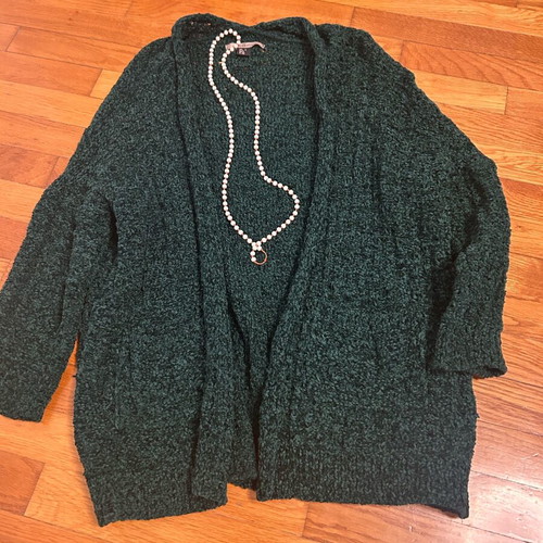 Attrattivo cardigan new, green with soft chenille texture, no small