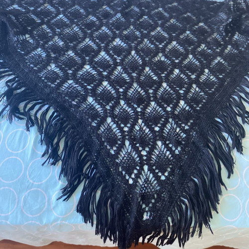 Handmade triangular shawl black, new, with fringes