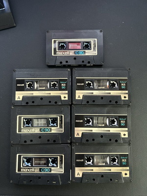 Maxell XLII 90 audio cassettes used, chromium high position, pack of 7