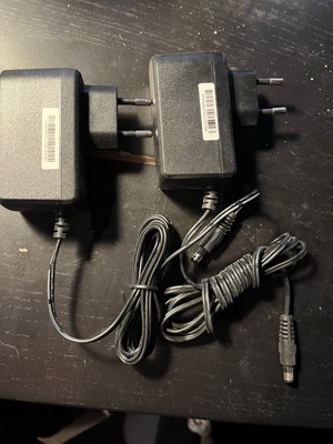 Μετασχηματιστές 12v σαν καινούργιο, 2 τεμάχια