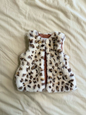 Zara baby fur vest like new 12-18 months