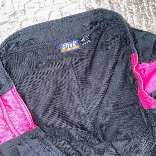 Crivit Sport Shorts used, waterproof, size L, black and pink