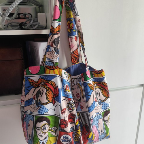 Handmade colorful shoulder beach bag made to order