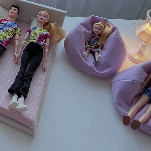 Barbie doll family set of 4, 30cm tall