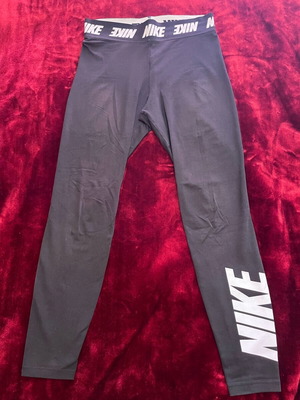 Nike leggings black like new, women's size M
