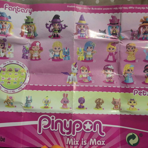 Pinypon mix is max collectible figures like new, 2 pieces