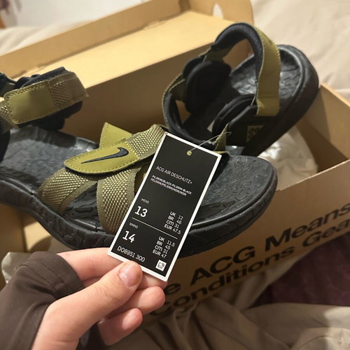 Nike παπούτσι ανδρικό αθλητικό καινούργιο, μέγεθος 46, μαύρο και πράσινο