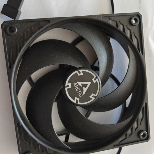 Arctic PC Fan 120mm PWM like new
