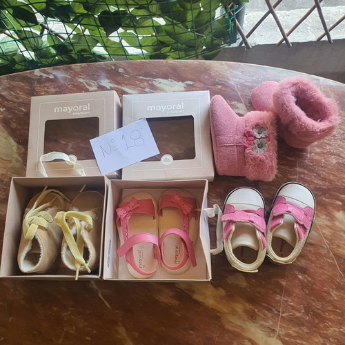 Baby shoes size 18 new, set of 4 pairs