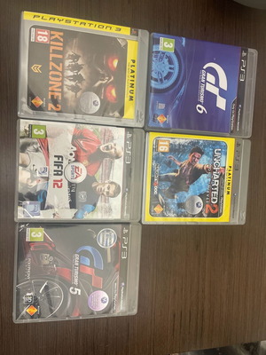 PlayStation 3 като нов с всички аксесоари и непокътната кутия