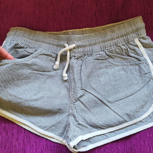 Pull & Bear striped shorts like new, size small