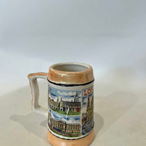 Ceramic souvenir beer mug from London used