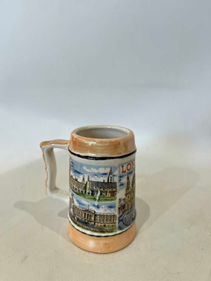 Ceramic souvenir beer mug from London used
