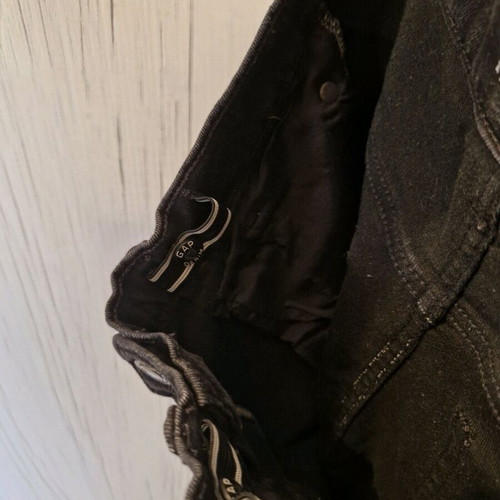 GAP skinny black jeans for boys size 16 like new