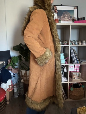 Vintage Penny Lane coat with fur lining brown, like new