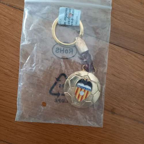 Valencia CF collectible keychain new, from Barcelona 2006