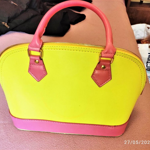 Fluorescent yellow-pink handbag 30cm used with discoloration