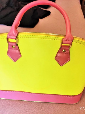 Fluorescent yellow-pink handbag 30cm used with discoloration