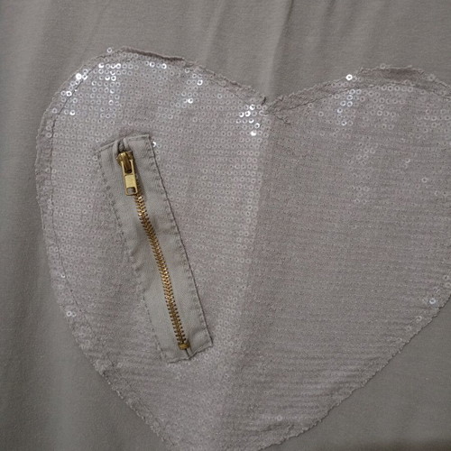 Long-sleeve blouse with heart like new, size L-XL, gray