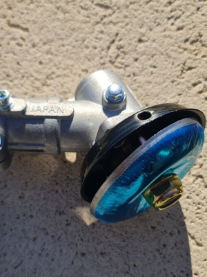 Angle head for 28 mm square shaft new in box