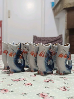 Set of 8 porcelain fish-shaped shot glasses like new, vintage