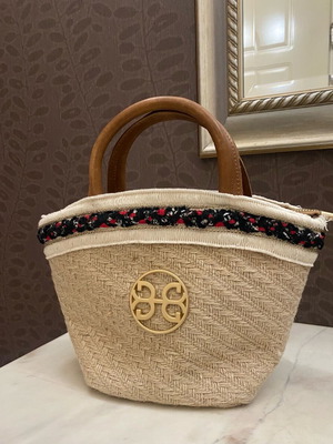 Bonendis ecru handbag with gold chain and leather details new