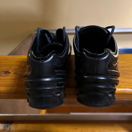Ecco women's sport shoes black like new size 40