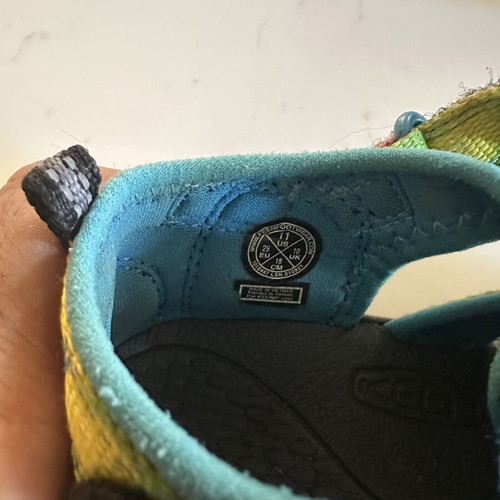 Keen kids waterproof sandals size 29, like new, multicolor