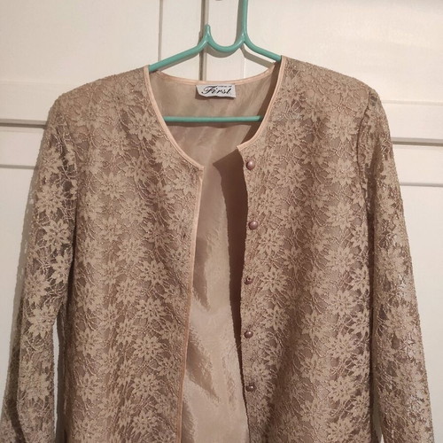 Beige lace elegant jacket cardigan like new, size M