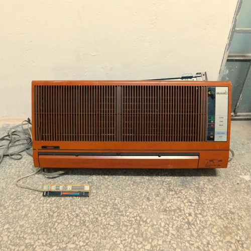 Goldair 423 air conditioner used, Japanese made