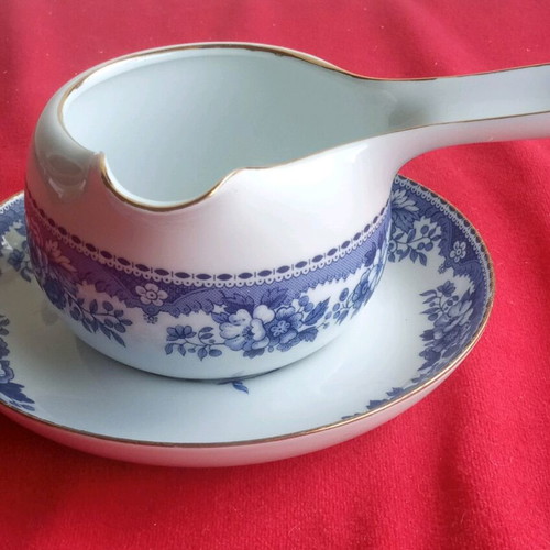 Vintage sauce boat from German porcelain Hutschenreuther like new