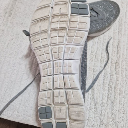 Skechers women's lightweight sneakers, size 38, grey with shimmer