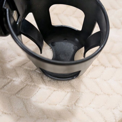 Cup holder like new, universal for different types