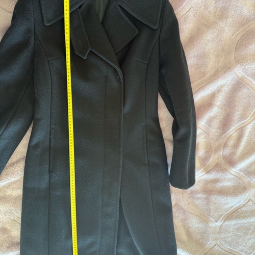 Black mid-length women's coat like new, made in Italy, size S