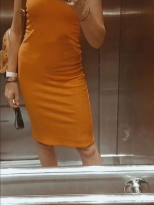 Zara tight dress with straps like new, orange, size M