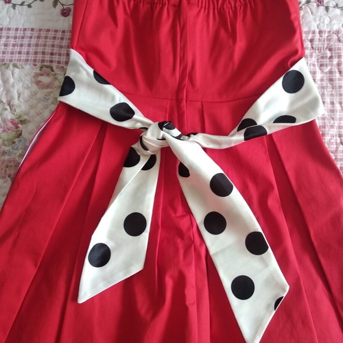 Strapless red cocktail dress new, size S-M by Shine 2gether