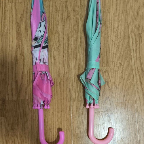 Children's umbrellas like new, licensed Disney and Pushen, set of two