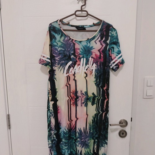 Eleven Paris Coachella dress colorful, like new, size small