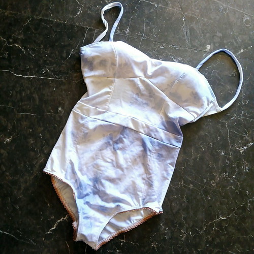 Madame Shoushou Gemini one-piece swimsuit new, size L, blue and white