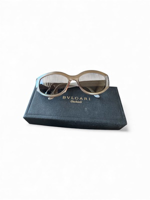 Bvlgari timeless sunglasses like new