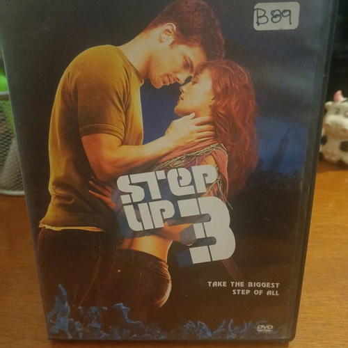 Step Up 3 DVD like new, romantic social drama with subtitles