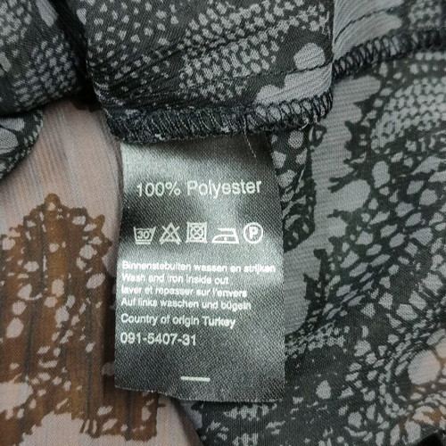 Switch blouse semi-transparent like new, size L, black and gray