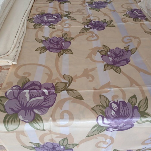 Satin curtains with flowers, like new, set of 2, 78x197 cm each
