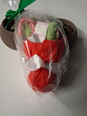 Booties with 6 sweets designed with paper for Christmas new