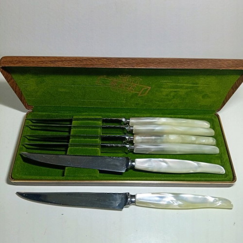 The Sheffield Crown Cutlery S.C.C. steak knife set of 6 with pearl handles in case