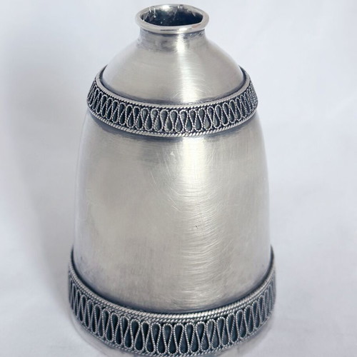 Filigree decanter used with four shot glasses Ummet Factory 1960s