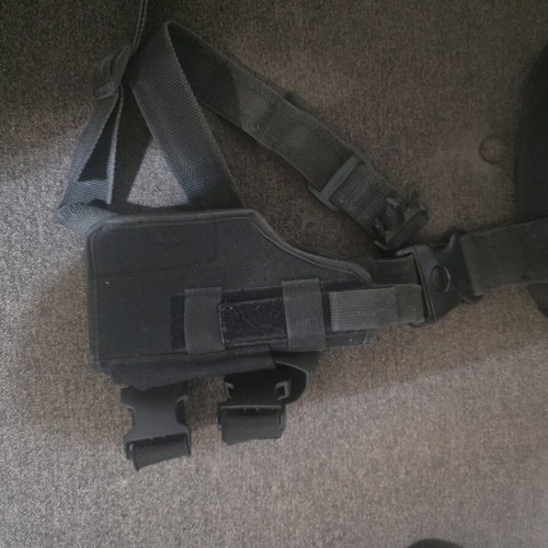 Θήκη μηρού Vega Holster μεταχειρισμένη με θήκη γεμιστήρων