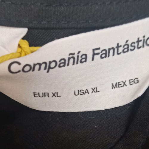 Compañía Fantástica top new with embroidered colorful flowers, size XL
